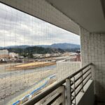 人吉市/マンションベランダへの防鳥ネット設置